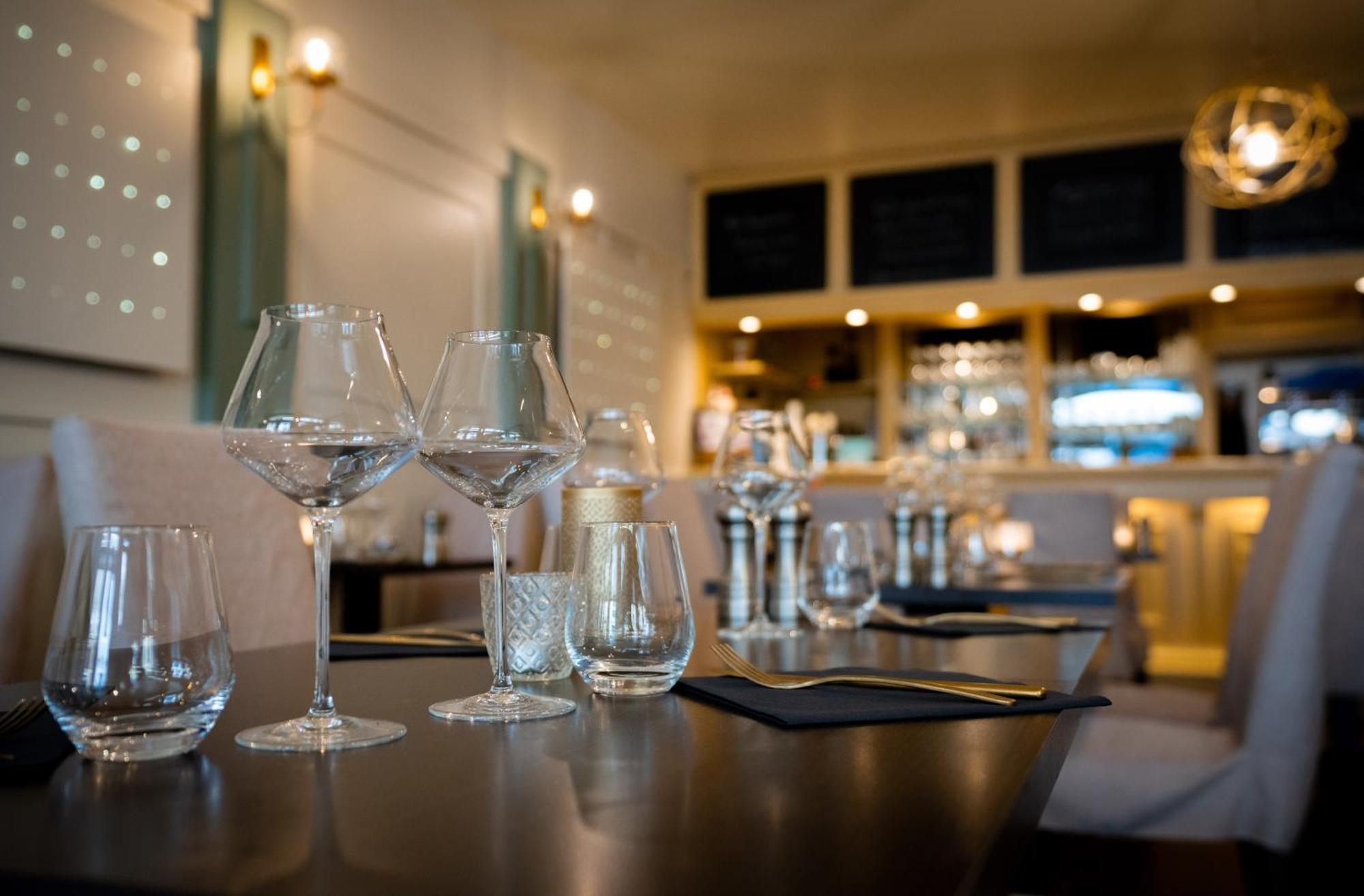 Hotel Restaurant L'Industrie Сент-Омер Экстерьер фото